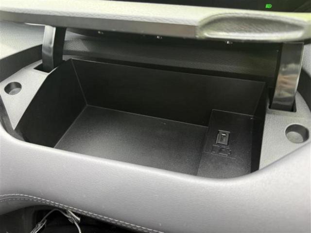 セレナ ｅパワーハイウェイスターＶ　新品タイヤ／保証書／純正　１０インチ　ＳＤナビ／衝突安全装置／両側電動スライドドア／アラウンドビューモニター／車線逸脱防止支援システム／プロパイロット／ヘッドランプ　ＬＥＤ／Ｂｌｕｅｔｏｏｔｈ接続（34枚目）