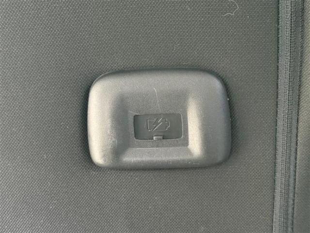 セレナ ｅパワーハイウェイスターＶ　新品タイヤ／保証書／純正　１０インチ　ＳＤナビ／衝突安全装置／両側電動スライドドア／アラウンドビューモニター／車線逸脱防止支援システム／プロパイロット／ヘッドランプ　ＬＥＤ／Ｂｌｕｅｔｏｏｔｈ接続（37枚目）