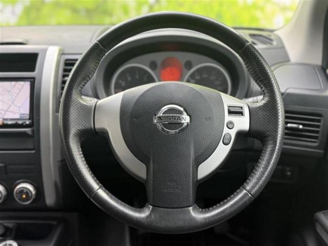 エクストレイル ４ＷＤ２０Ｘｔｔ　純正　ＳＤナビ／シートヒーター／シート　合皮／ドライブレコーダー　前後／ＥＴＣ／ＥＢＤ付ＡＢＳ／横滑り防止装置／バックモニター／ワンセグＴＶ／ＤＶＤ／ルーフレール／エアバッグ　運転席　バックカメラ（14枚目）