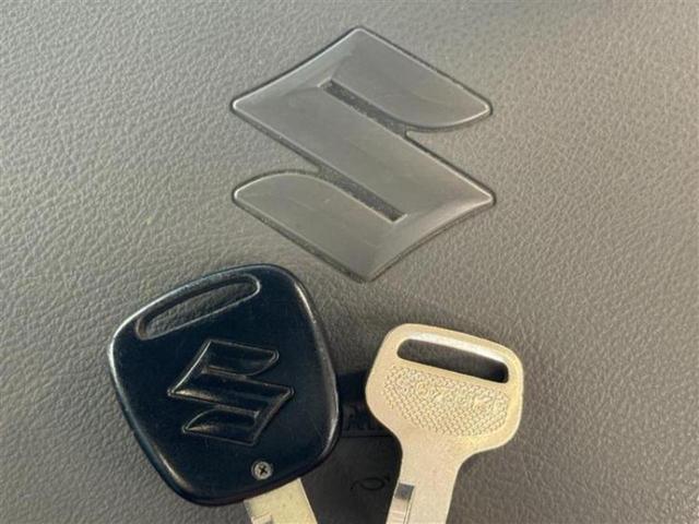 エブリイ ４ＷＤ　ＰＣ　新品タイヤ／保証書／社外　ＳＤナビ／衝突安全装置／車線逸脱防止支援システム／ドライブレコーダー　前後／Ｂｌｕｅｔｏｏｔｈ接続／アイドリングストップ／地上波デジタルチューナー／ＤＶＤ／エアバッグ　運転席（27枚目）