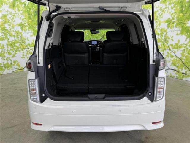 エルグランド ハイウェイスタープレミアムアーバンクロム　保証書／純正　ＳＤナビ／フリップダウンモニター／インテリジェントルームミラー／エマージェンシーブレーキ／両側電動スライドドア／シートヒーター／アラウンドビューモニター／シート　合皮　全周囲カメラ（25枚目）