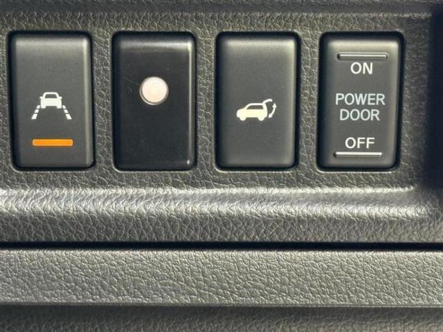 エルグランド ハイウェイスタープレミアムアーバンクロム　保証書／純正　ＳＤナビ／フリップダウンモニター／インテリジェントルームミラー／エマージェンシーブレーキ／両側電動スライドドア／シートヒーター／アラウンドビューモニター／シート　合皮　全周囲カメラ（31枚目）