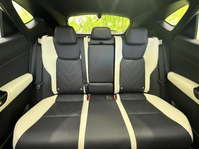 NX NX350hバージョンL サンルーフ/マークレビンソン/保証書/純正 SDナビ/デジタルインナーミラー/衝突安全装置/シートヒーター/車線逸脱防止支援システム/シート フルレザー/電動バックドア/ヘッドランプ LED 革シート(19枚目)