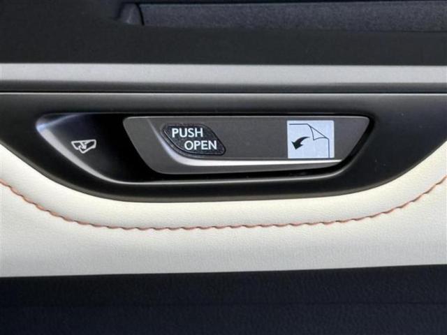 NX NX350hバージョンL サンルーフ/マークレビンソン/保証書/純正 SDナビ/デジタルインナーミラー/衝突安全装置/シートヒーター/車線逸脱防止支援システム/シート フルレザー/電動バックドア/ヘッドランプ LED 革シート(28枚目)