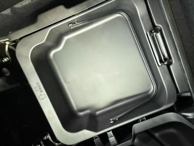 スペーシアギア ハイブリッドXZ 保証書/純正 9インチ メモリーナビ/セーフティサポート(スズキ)/両側電動スライドドア/シートヒーター 前席/全方位モニター/車線逸脱防止支援システム/パーキングアシスト バックガイド 全周囲カメラ(29枚目)