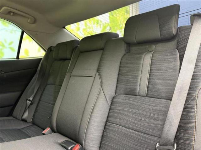 クラウンハイブリッド ハイブリッドアスリートＳブラックスタイル　新品タイヤ／保証書／純正　ＨＤＤナビ／シートヒーター／ヘッドランプ　ＨＩＤ／Ｂｌｕｅｔｏｏｔｈ接続／ＥＴＣ／ＥＢＤ付ＡＢＳ／横滑り防止装置／アイドリングストップ／クルーズコントロール　バックカメラ（6枚目）