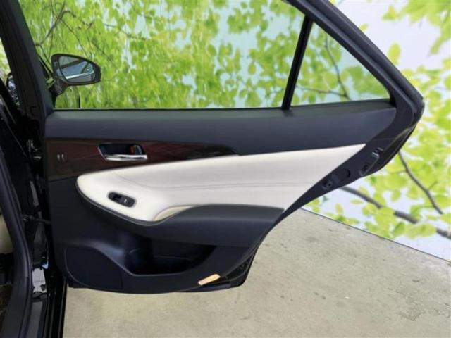 クラウンハイブリッド ハイブリッドロイヤルサルーン　純正　ＳＤナビ／衝突安全装置／シートヒーター／ドライブレコーダー　純正／ヘッドランプ　ＨＩＤ／Ｂｌｕｅｔｏｏｔｈ接続／ＥＴＣ／ＥＢＤ付ＡＢＳ／横滑り防止装置／アイドリングストップ　衝突被害軽減システム（21枚目）