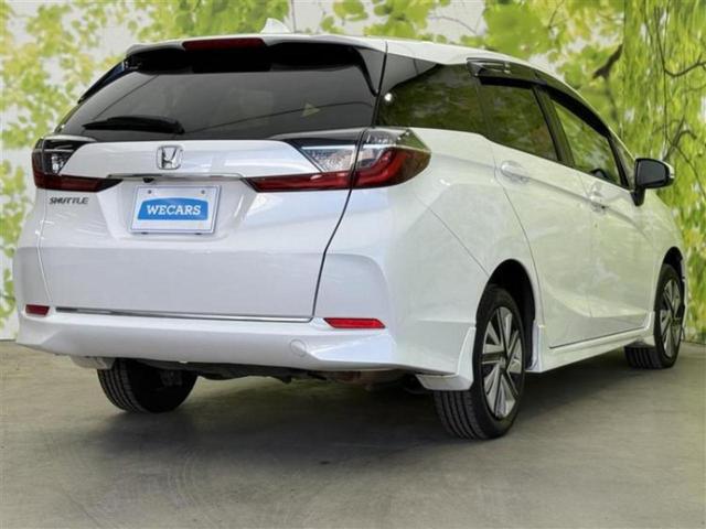 シャトル ４ＷＤ　Ｇ・ホンダセンシング　新品タイヤ／保証書／純正　８インチ　ＳＤナビ／ホンダセンシング／車線逸脱防止支援システム／パーキングアシスト　バックガイド／オートステップ／ドライブレコーダー　前後／ヘッドランプ　ＬＥＤ　バックカメラ（3枚目）