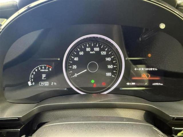 シャトル ４ＷＤ　Ｇ・ホンダセンシング　新品タイヤ／保証書／純正　８インチ　ＳＤナビ／ホンダセンシング／車線逸脱防止支援システム／パーキングアシスト　バックガイド／オートステップ／ドライブレコーダー　前後／ヘッドランプ　ＬＥＤ　バックカメラ（13枚目）