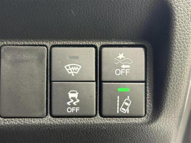 シャトル ４ＷＤ　Ｇ・ホンダセンシング　新品タイヤ／保証書／純正　８インチ　ＳＤナビ／ホンダセンシング／車線逸脱防止支援システム／パーキングアシスト　バックガイド／オートステップ／ドライブレコーダー　前後／ヘッドランプ　ＬＥＤ　バックカメラ（17枚目）