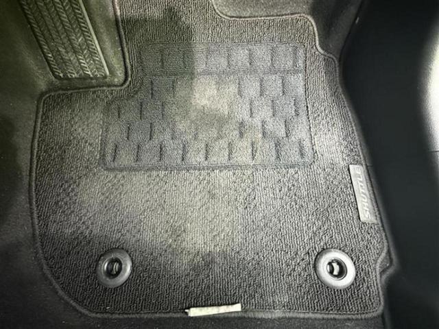 シャトル ４ＷＤ　Ｇ・ホンダセンシング　新品タイヤ／保証書／純正　８インチ　ＳＤナビ／ホンダセンシング／車線逸脱防止支援システム／パーキングアシスト　バックガイド／オートステップ／ドライブレコーダー　前後／ヘッドランプ　ＬＥＤ　バックカメラ（30枚目）