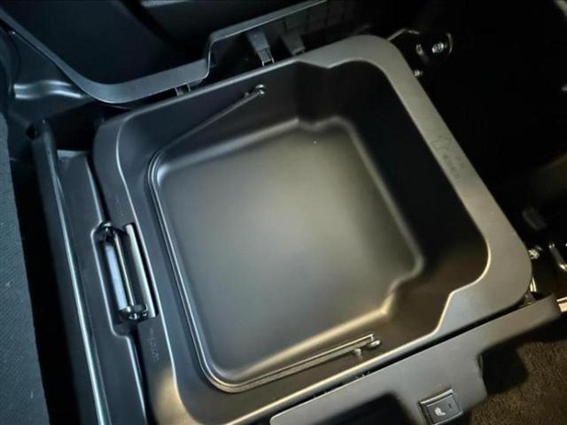 クロスビー ハイブリッドMZ 保証書/純正 8インチ SDナビ/衝突安全装置/シートヒーター 前席/全方位モニター用カメラ/車線逸脱防止支援システム/パーキングアシスト バックガイド/ヘッドランプ LED 衝突被害軽減システム(24枚目)