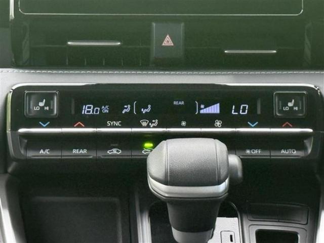 ノア ハイブリッドＳ－Ｚ　新品タイヤ／純正　１０．５インチ　ナビ／衝突安全装置／両側電動スライドドア／シートヒーター／車線逸脱防止支援システム／ヘッドランプ　ＬＥＤ／Ｂｌｕｅｔｏｏｔｈ接続／ＨＤＭＩ接続／ＥＴＣ２．０　禁煙車（14枚目）