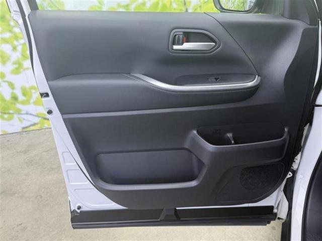 ノア ハイブリッドＳ－Ｚ　新品タイヤ／純正　１０．５インチ　ナビ／衝突安全装置／両側電動スライドドア／シートヒーター／車線逸脱防止支援システム／ヘッドランプ　ＬＥＤ／Ｂｌｕｅｔｏｏｔｈ接続／ＨＤＭＩ接続／ＥＴＣ２．０　禁煙車（20枚目）