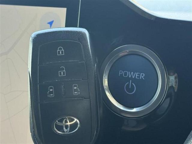 ノア ハイブリッドＳ－Ｚ　新品タイヤ／純正　１０．５インチ　ナビ／衝突安全装置／両側電動スライドドア／シートヒーター／車線逸脱防止支援システム／ヘッドランプ　ＬＥＤ／Ｂｌｕｅｔｏｏｔｈ接続／ＨＤＭＩ接続／ＥＴＣ２．０　禁煙車（31枚目）