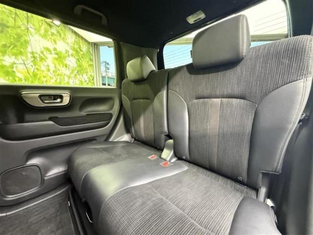 Ｎ－ＷＧＮカスタム Ｌ・ターボホンダセンシング　新品タイヤ／保証書／純正　ＳＤナビ／衝突安全装置／シートヒーター／車線逸脱防止支援システム／シート　ハーフレザー／ヘッドランプ　ＬＥＤ／ＥＴＣ／ＥＢＤ付ＡＢＳ／横滑り防止装置／アイドリングストップ（6枚目）