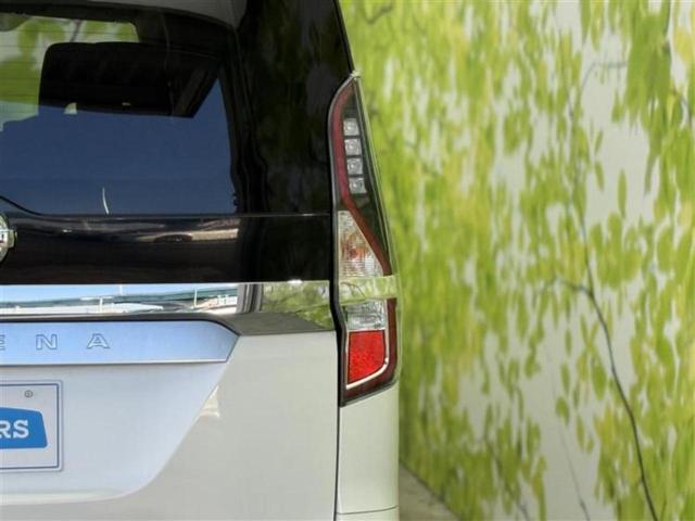 セレナ ハイウェイスターＶ　新品タイヤ／社外　１１インチ　ＳＤナビ／フリップダウンモニター　社外　１２．８インチ／衝突安全装置／両側電動スライドドア／車線逸脱防止支援システム／ヘッドランプ　ＬＥＤ／ＥＴＣ／ＥＢＤ付ＡＢＳ（41枚目）