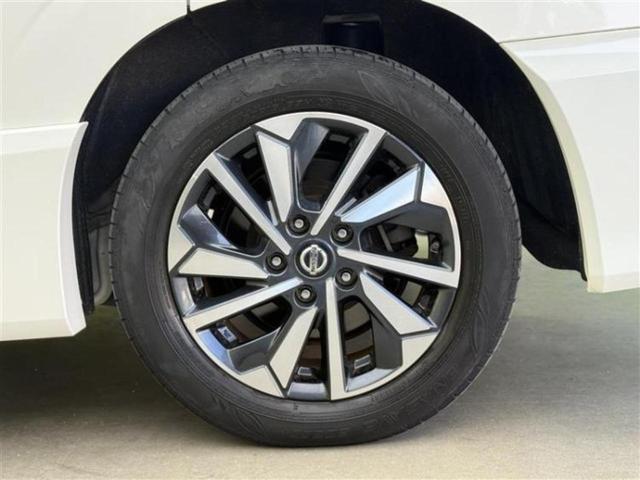 セレナ ハイウェイスターＶ　新品タイヤ／社外　１１インチ　ＳＤナビ／フリップダウンモニター　社外　１２．８インチ／衝突安全装置／両側電動スライドドア／車線逸脱防止支援システム／ヘッドランプ　ＬＥＤ／ＥＴＣ／ＥＢＤ付ＡＢＳ（44枚目）