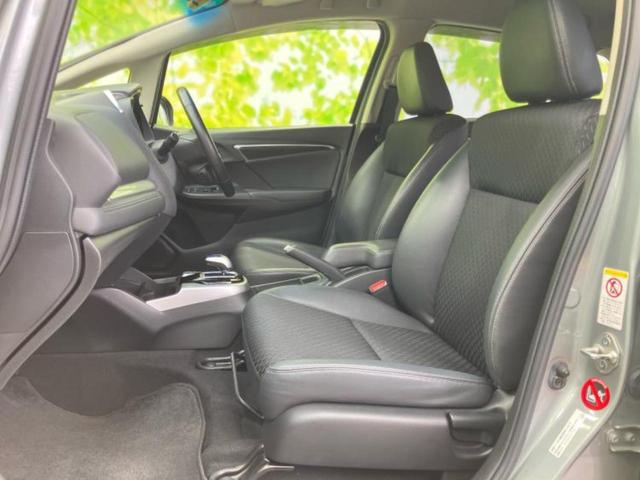 フィットハイブリッド ハイブリッド・Lパッケージ 純正 HDDナビ/シティーブレーキアクティブシステム(ホンダ)/シート ハーフレザー/パーキングアシスト バックガイド/ヘッドランプ LED/USBジャック/Bluetooth接続 バックカメラ(6枚目)