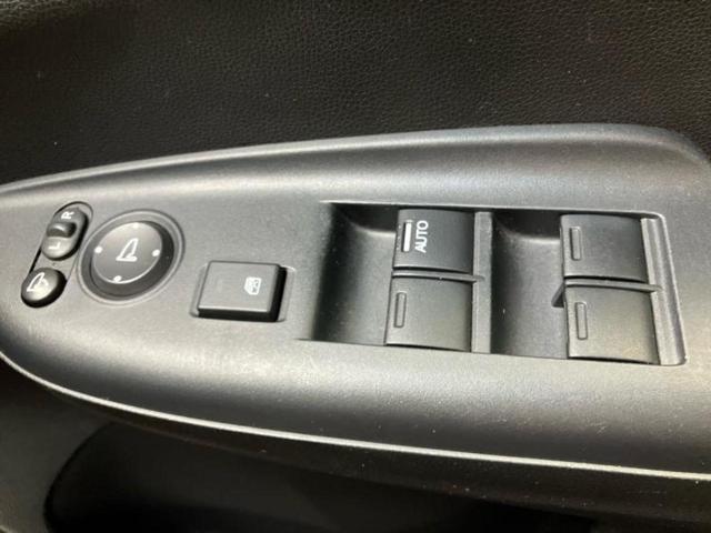 フィットハイブリッド ハイブリッド・Lパッケージ 純正 HDDナビ/シティーブレーキアクティブシステム(ホンダ)/シート ハーフレザー/パーキングアシスト バックガイド/ヘッドランプ LED/USBジャック/Bluetooth接続 バックカメラ(12枚目)