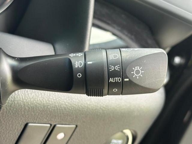 アルファード S Cパッケージ サンルーフ/保証書/社外 11インチ SDナビ/フリップダウンモニター 社外 12.8インチ/トヨタセーフティセンス/両側電動スライドドア/エアーシート 前席/車線逸脱防止支援システム バックカメラ(32枚目)