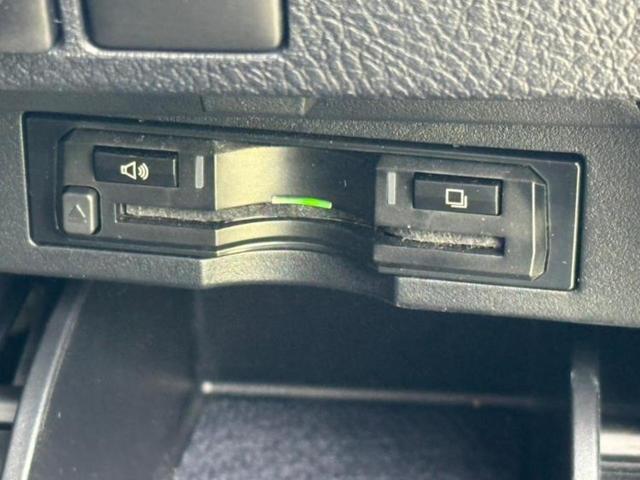 アルファード S Cパッケージ サンルーフ/保証書/社外 11インチ SDナビ/フリップダウンモニター 社外 12.8インチ/トヨタセーフティセンス/両側電動スライドドア/エアーシート 前席/車線逸脱防止支援システム バックカメラ(34枚目)