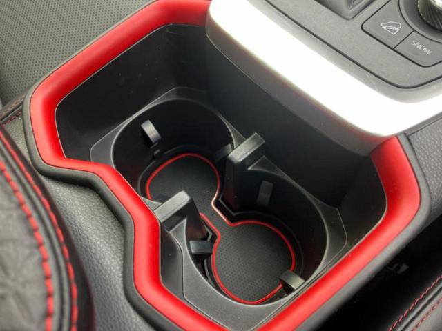 ＲＡＶ４ ４ＷＤアドベンチャーオフロードパッケージ２　保証書／ディスプレイオーディオ／デジタルインナーミラー／衝突安全装置／エアーシート　前席／車線逸脱防止支援システム／シート　フルレザー／ヘッドランプ　ＬＥＤ／Ｂｌｕｅｔｏｏｔｈ接続／ＥＴＣ　革シート（27枚目）