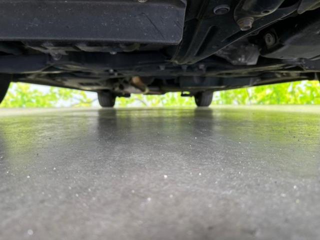 ノア Ｓｉ　新品タイヤ／保証書／純正　ＳＤナビ／フリップダウンモニター／両側電動スライドドア／パーキングアシスト　バックガイド／ヘッドランプ　ＬＥＤ／Ｂｌｕｅｔｏｏｔｈ接続／ＥＴＣ／ＥＢＤ付ＡＢＳ　バックカメラ（47枚目）