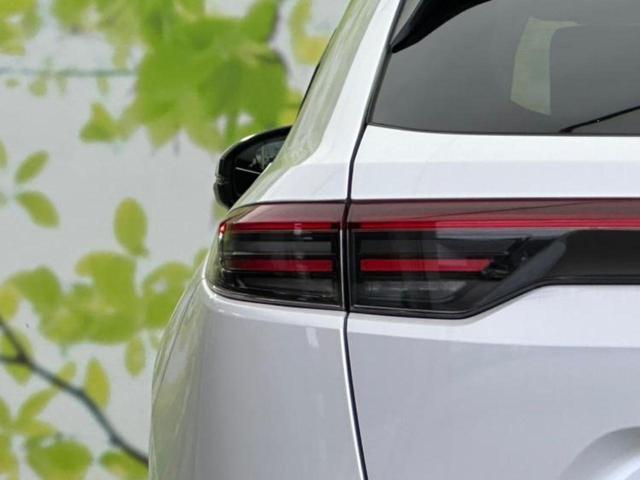 ヴェゼル eHEV Z 保証書/ディスプレイオーディオ+ナビ9インチ/衝突安全装置/シートヒーター 前席/車線逸脱防止支援システム/パーキングアシスト バックガイド/電動バックドア/登録済未使用車 衝突被害軽減システム(55枚目)