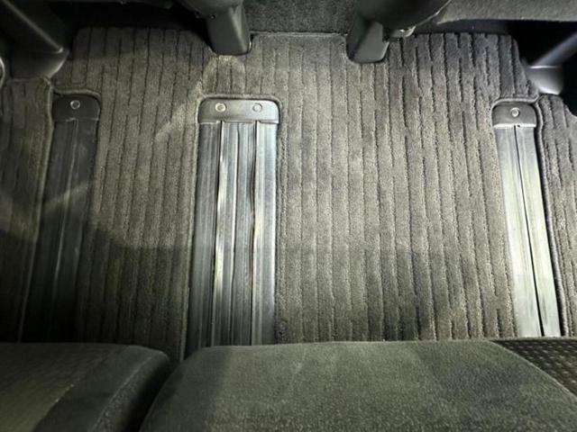 ステップワゴンスパーダ 4WDスパーダ・ホンダセンシング 保証書/純正 10インチ SDナビ/電動スライドドア/パーキングアシスト バックガイド/ヘッドランプ LED/USBジャック/Bluetooth接続/ETC/EBD付ABS バックカメラ ワンオーナー(28枚目)