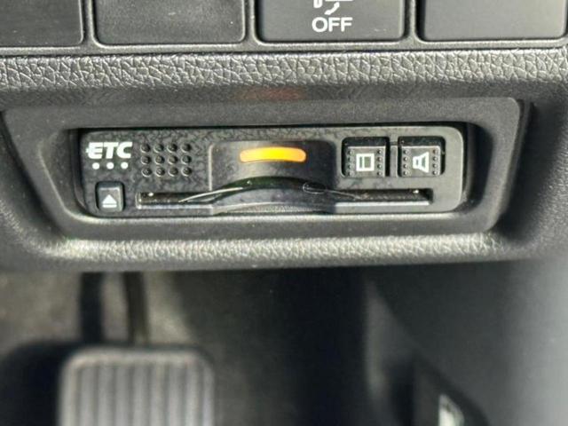 ステップワゴンスパーダ 4WDスパーダ・ホンダセンシング 保証書/純正 10インチ SDナビ/電動スライドドア/パーキングアシスト バックガイド/ヘッドランプ LED/USBジャック/Bluetooth接続/ETC/EBD付ABS バックカメラ ワンオーナー(30枚目)