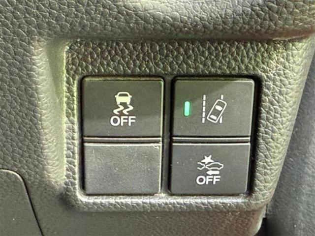 N-BOXカスタム G・Lターボホンダセンシング 保証書/純正 8インチ SDナビ/ホンダセンシング/両側電動スライドドア/車線逸脱防止支援システム/シート ハーフレザー/パーキングアシスト バックガイド/ドライブレコーダー 前後 ターボ 禁煙車(18枚目)