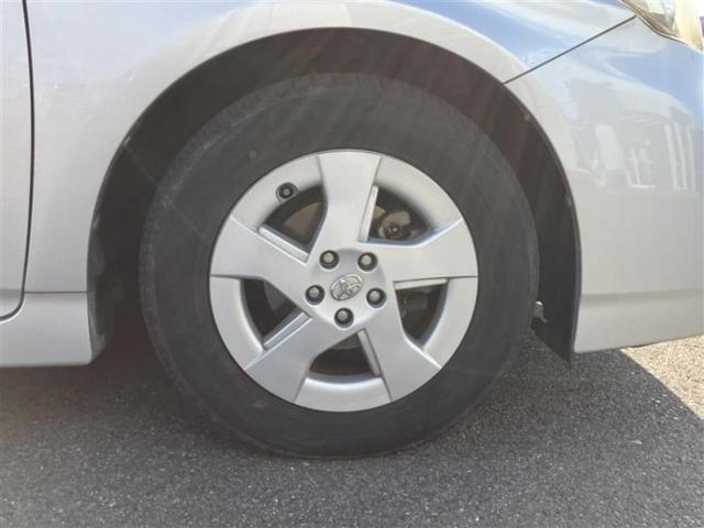 プリウス Ｓ　ＬＥＤエディション　新品タイヤ／純正　ＳＤナビ／パーキングアシスト　バックガイド／ヘッドランプ　ＬＥＤ／ＥＴＣ／ＥＢＤ付ＡＢＳ／横滑り防止装置／アイドリングストップ／バックモニター／ワンセグＴＶ／禁煙車　バックカメラ（18枚目）