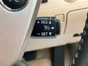 ロイヤルサルーンプレミアムエディション　純正　ＳＤナビ／ヘッドランプ　ＨＩＤ／ＥＴＣ／ＥＢＤ付ＡＢＳ／横滑り防止装置／バックモニター／フルセグＴＶ／ＤＶＤ／エアバッグ　運転席／エアバッグ　助手席／エアバッグ　サイド／ＭＴモード付き（30枚目）