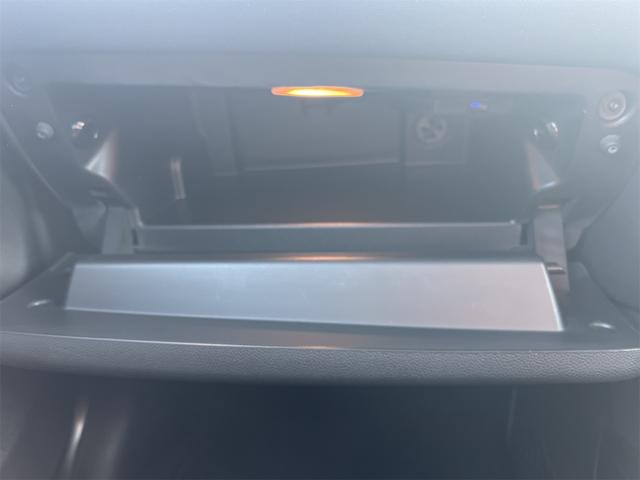 ＭＩＮＩ クーパー　車検２年付き！！　純正ナビ、Ｂｌｕｅｔｏｏｔｈ、ＥＴＣ、純正アルミホイール（32枚目）