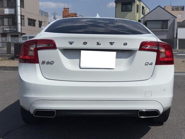 Ｓ６０ Ｄ４　ＳＥ　純正ＨＤＤナビ（フルセグ、Ｂｌｕｅｔｏｏｔ、ＣＤ）、バックカメラ、純正アルミホイール、ＨＩＤヘッドライト、クルーズコントロール、ＥＴＣ（7枚目）