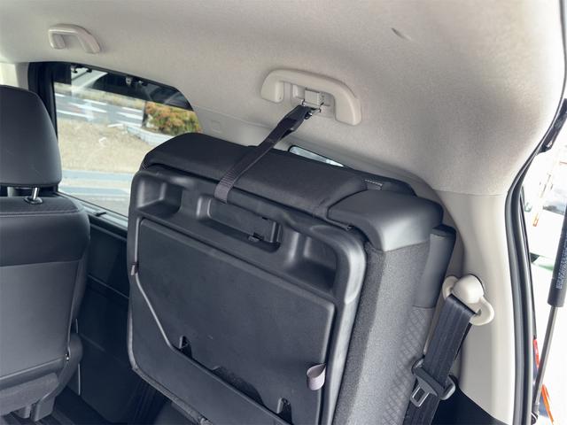 フリードハイブリッド ハイブリッド・G 車検2年付き!!、純正ナビ(CD、DVD、TV、ラジオ、Bluetooth、USB)、ETC、ドラレコFR、ホンダセンシング、LEDヘッドライト、両側パワースライドドア、シートヒーター、純正15アルミ(25枚目)