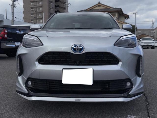 ヤリスクロス ハイブリッドＺ　純正ディスプレイオーディオ（ラジオ、スマホ連携、ＵＳＢ）、シートヒーター、ハンドルヒーター、モデリスタ、純正ミラードラレコ、純正アルミホイール、全方位モニター（3枚目）