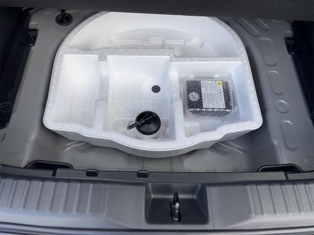 ヤリスクロス ハイブリッドＺ　純正ディスプレイオーディオ（ラジオ、スマホ連携、ＵＳＢ）、シートヒーター、ハンドルヒーター、モデリスタ、純正ミラードラレコ、純正アルミホイール、全方位モニター（27枚目）