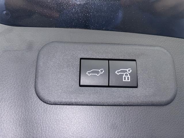 NX NX250 バージョンL 車検2年付き、純正ナビ(フルセグ・スマホ連携)、パノラマビューカメラ、ETC2.0、純正アルミ、パワーシート、シートヒーター&クーラー、LEDヘッドライト、ハンドルヒーター、レザーシート(24枚目)