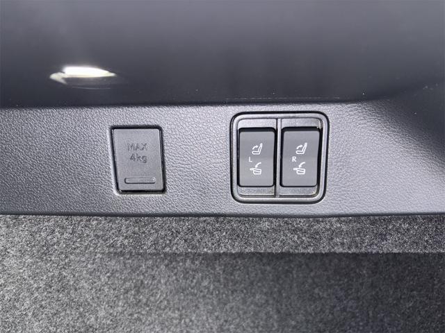 NX NX250 バージョンL 車検2年付き、純正ナビ(フルセグ・スマホ連携)、パノラマビューカメラ、ETC2.0、純正アルミ、パワーシート、シートヒーター&クーラー、LEDヘッドライト、ハンドルヒーター、レザーシート(26枚目)