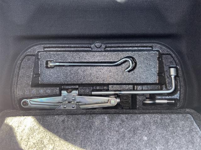 Ｎ－ＯＮＥ プレミアム　オーディオレス車、ＬＥＤヘッドライト、オートライト、シートヒーター、オートエアコン、純正アルミホイール、クルーズコントロール、ワンオーナー、禁煙車（23枚目）