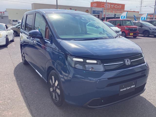 フリード エアー EX 純正8インチナビ(2枚目)