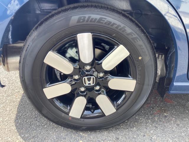 フリード エアー EX 純正8インチナビ(9枚目)