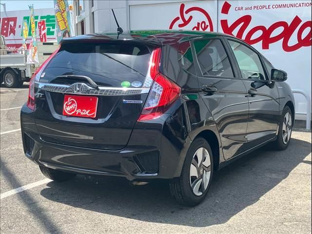 フィットハイブリッド ＨＹＢＲＩＤ　Ｆパッケージ　バックカメラ　ＥＴＣ　プッシュスタート（4枚目）