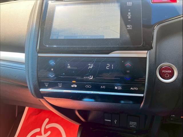 フィットハイブリッド ＨＹＢＲＩＤ　Ｆパッケージ　バックカメラ　ＥＴＣ　プッシュスタート（25枚目）