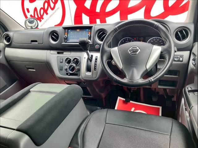 NV350キャラバンバン 5ドア ディーゼル プレミアムGX 4WD リアヒーター リアクーラー ベットキット(ベット新品) ETC バックカメラ 日産メモリーナビ(MC313D-W) オートライト(17枚目)
