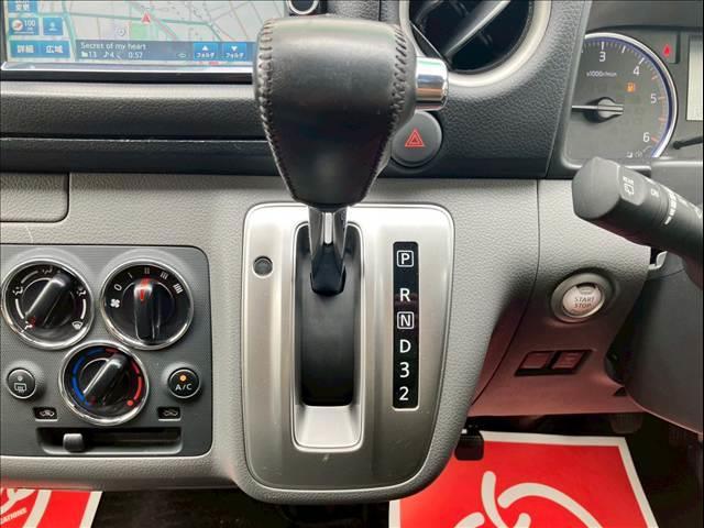 NV350キャラバンバン 5ドア ディーゼル プレミアムGX 4WD リアヒーター リアクーラー ベットキット(ベット新品) ETC バックカメラ 日産メモリーナビ(MC313D-W) オートライト(30枚目)