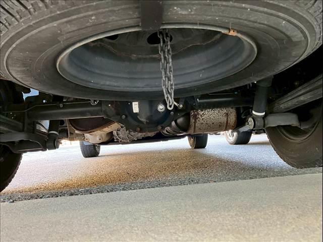 NV350キャラバンバン 5ドア ディーゼル プレミアムGX 4WD リアヒーター リアクーラー ベットキット(ベット新品) ETC バックカメラ 日産メモリーナビ(MC313D-W) オートライト(58枚目)