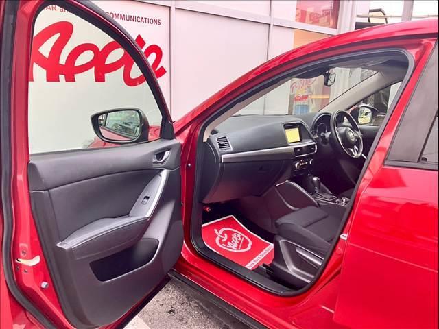 ＣＸ－５ ＸＤ　ＰＲＯＡＣＴＩＶＥ　バックカメラ　ＢＳＭ　アダプティブクルーズコントロール　ＥＴＣ　純正ナビ　ｉ－ｓｔｏｐ　ＴＣＳ　レーン逸脱防止　オートライト　フロントフォグ　プッシュスタート　パワーステアリング　パワーウィンドウ（12枚目）